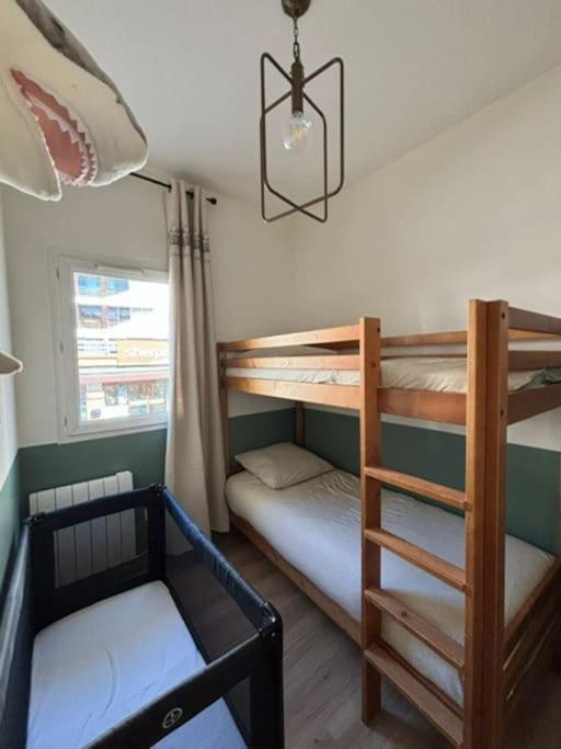 Appartement 3 Pieces, Spacieux En Plein Centre لو دوز آلب المظهر الخارجي الصورة